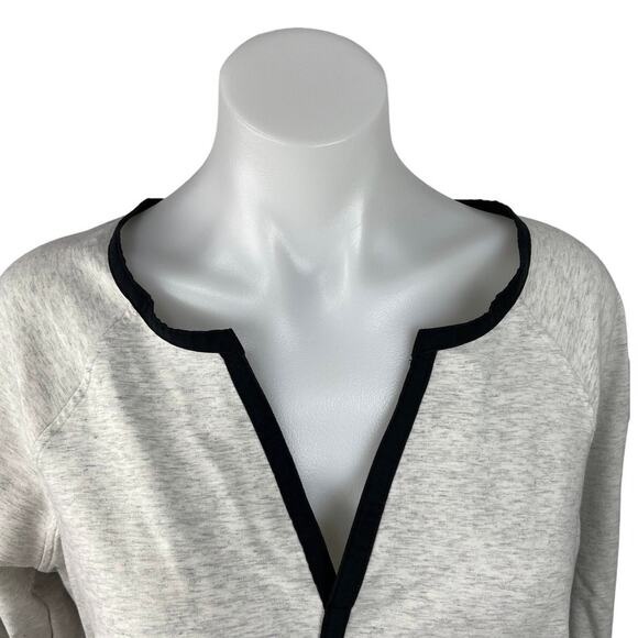 Athleta White Black V Neck Tie Hem Raglan Sentry Pullover Sweatshirt Size M - Picture 2 of 5